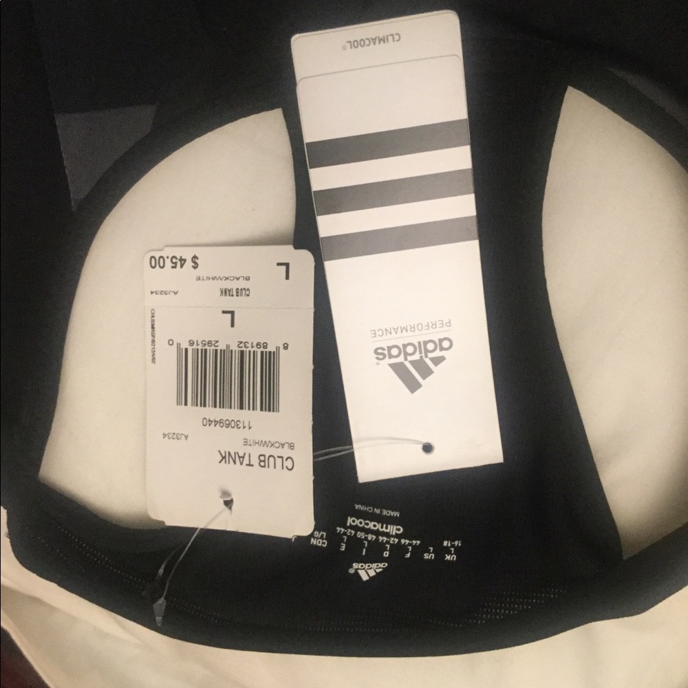 Adidas tennis top - Picture 3 of 3